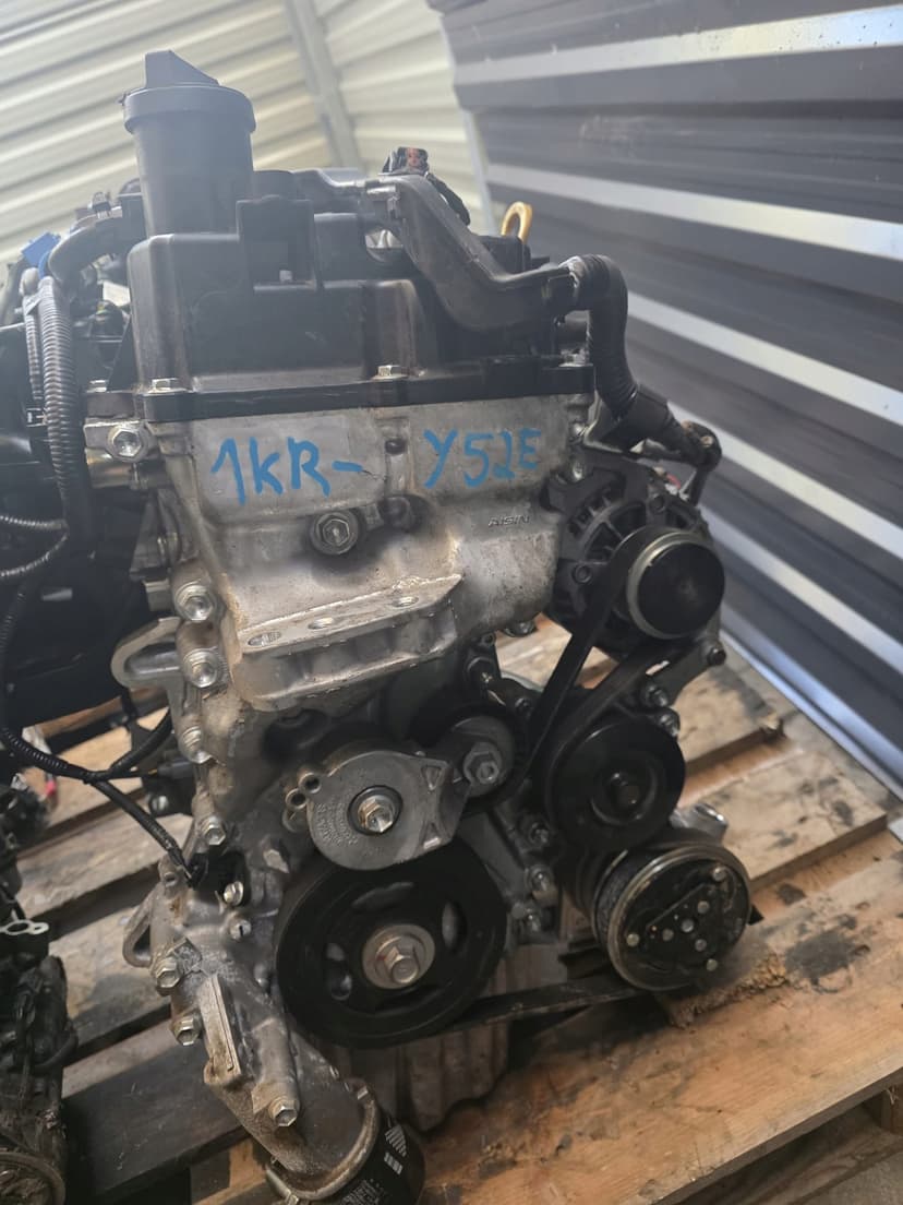 Silnik kompletny TOYOTA AYGO YARIS 1.0 1KRY52E