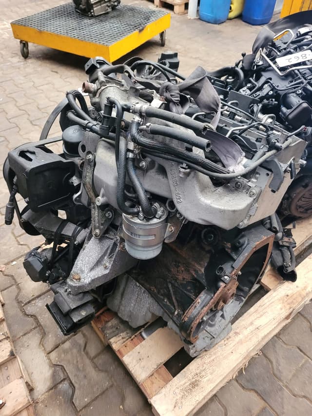 Silnik kompletny MERCEDES SPRINTER 646985 Turbo